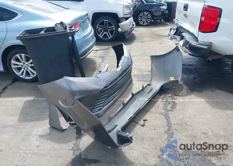 2018 Toyota Sienna Xle Premium 8 Passenger z USA, uszkodzony, nr VIN 5TDYZ3DC6JS939876